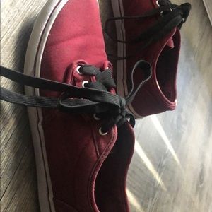 Vans, burgundy